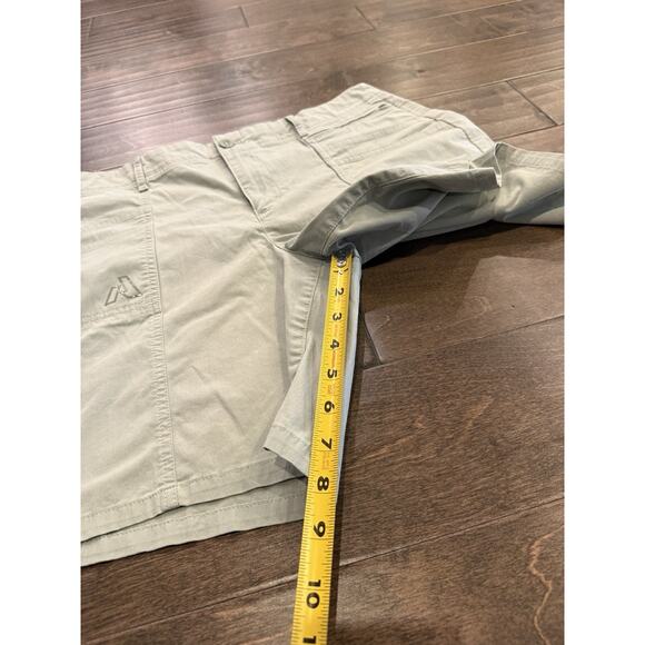 Eddie Bauer First Ascent Womens Green Hiking Stretch Zip Pockets Nylon Shorts 12 - Picture 7 of 9